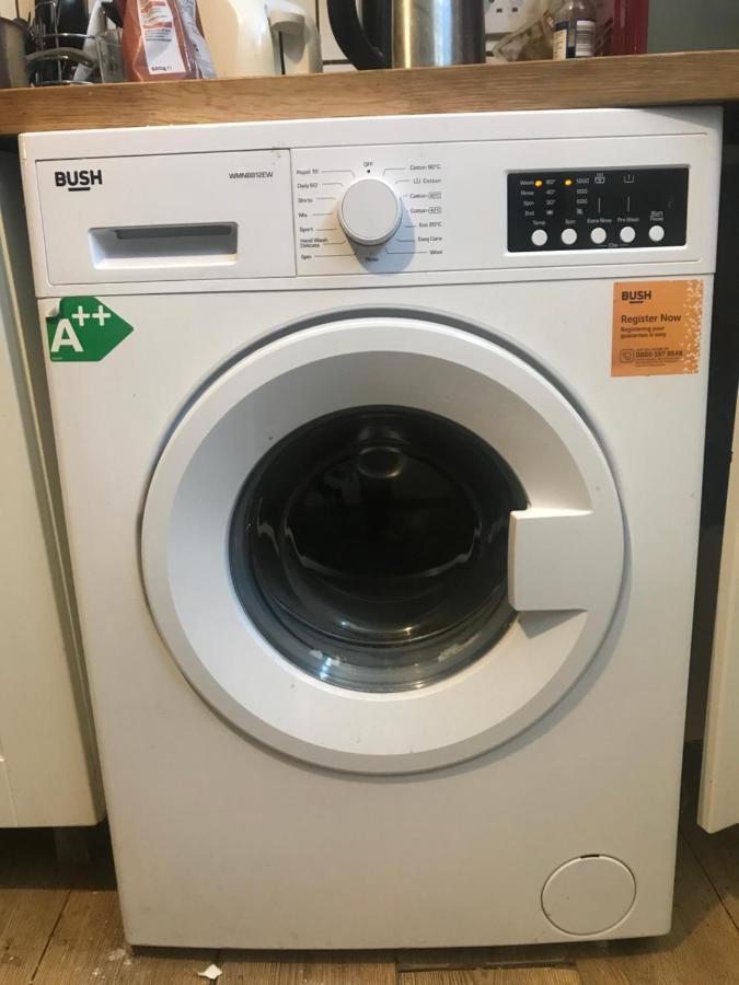 Single Bedroom With Wifi Off Bricklane 3 London Exterior foto