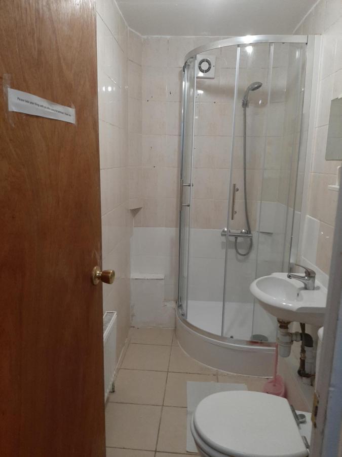 Single Bedroom With Wifi Off Bricklane 3 London Exterior foto